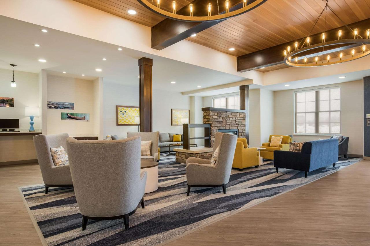 Mainstay Suites เกย์ลอร์ด ภายนอก รูปภาพ