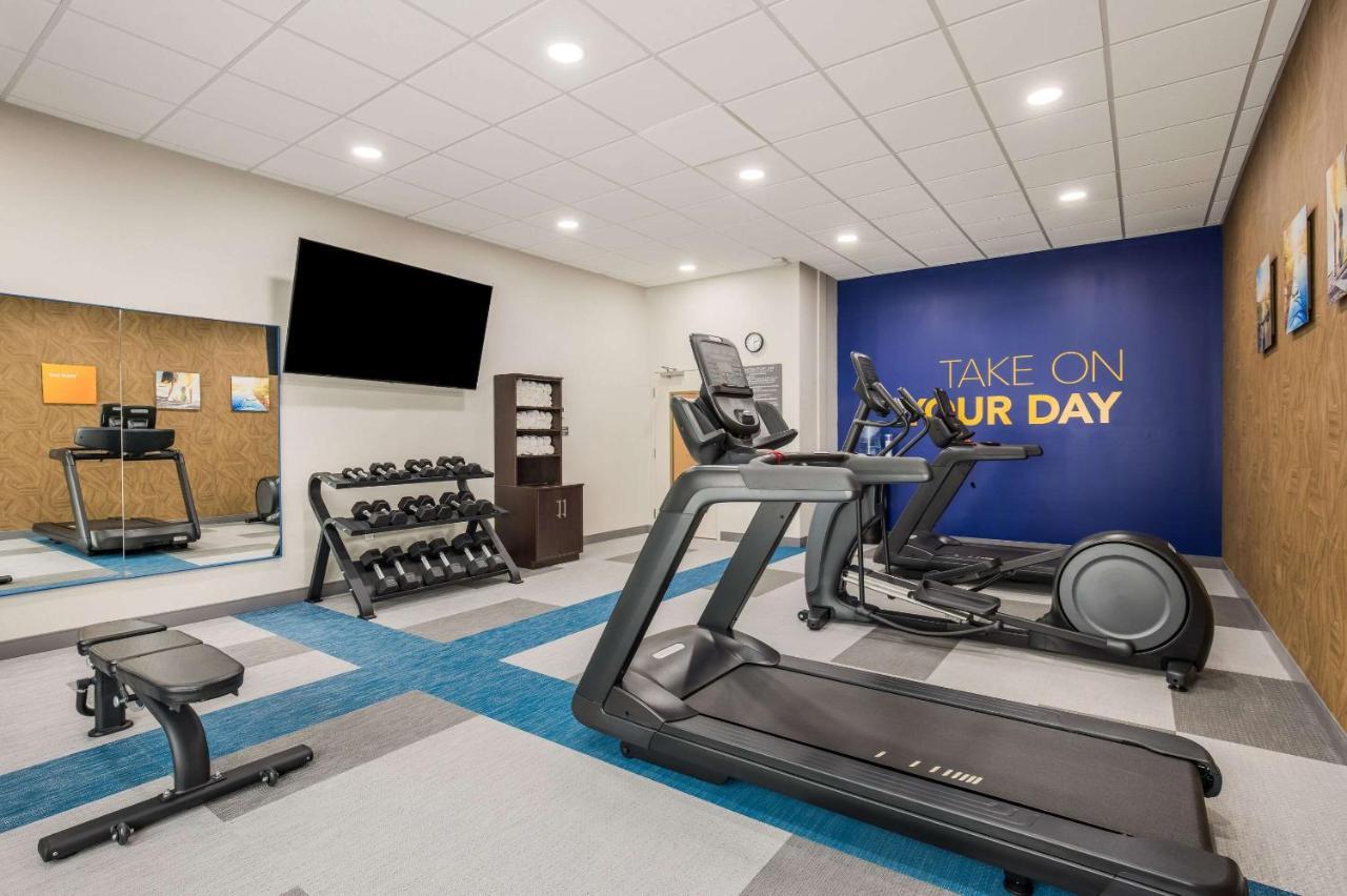 Mainstay Suites เกย์ลอร์ด ภายนอก รูปภาพ
