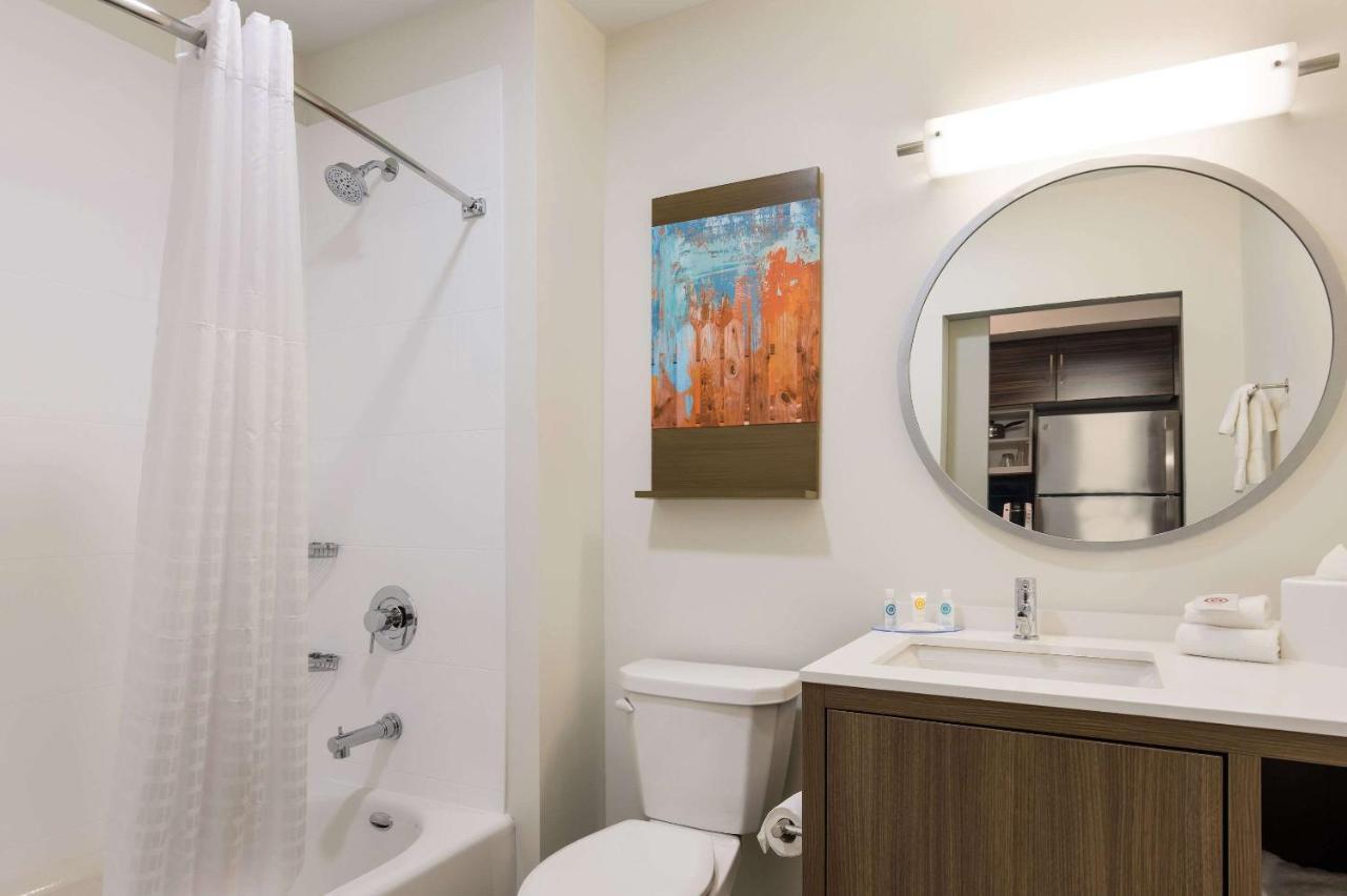 Mainstay Suites เกย์ลอร์ด ภายนอก รูปภาพ